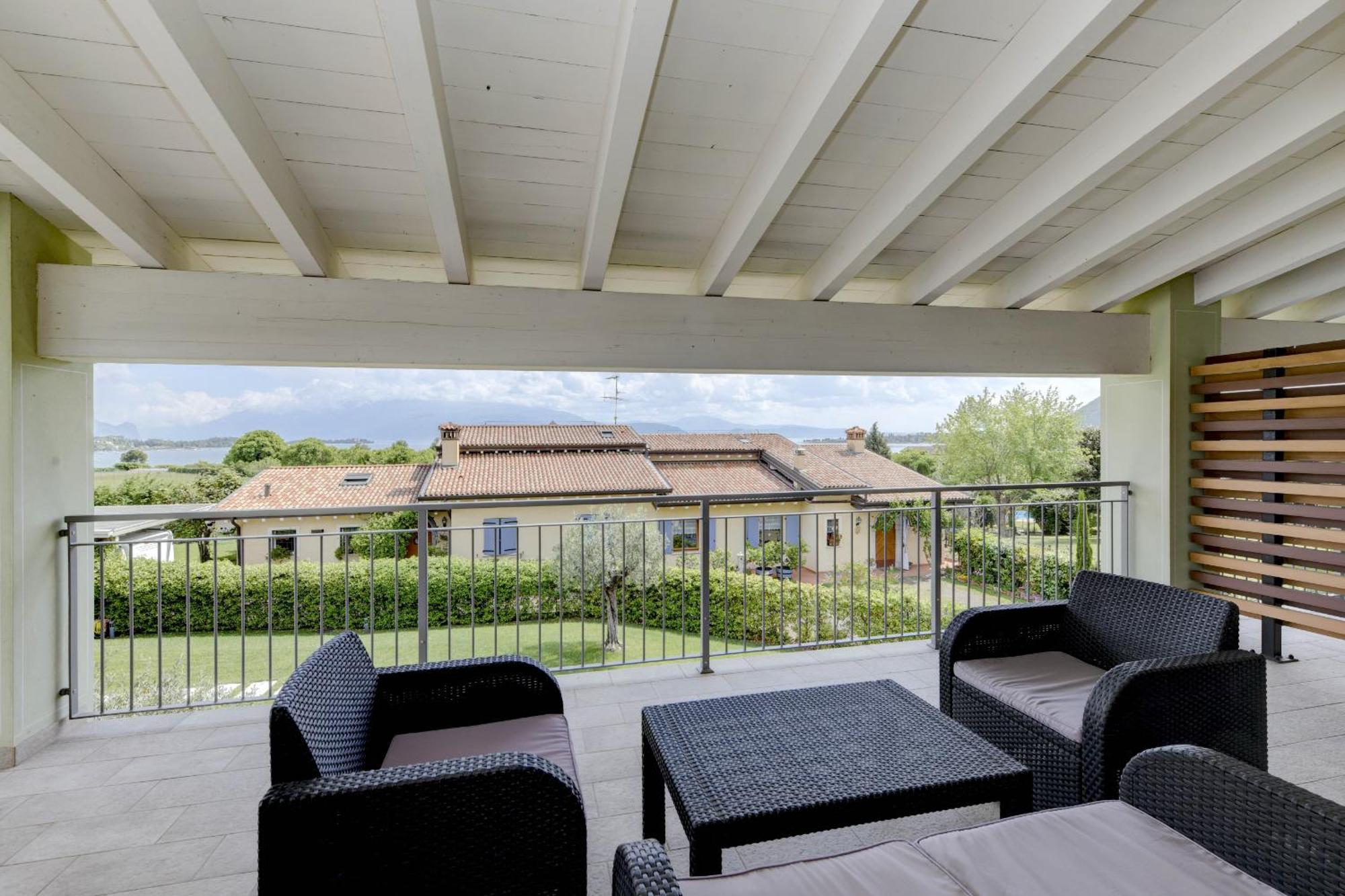 Gardaliva 2 Villa Manerba del Garda Exterior photo